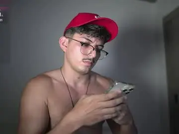 Chaturbate Watch Live Sex Cams of simoon_01