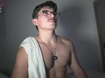 Chaturbate Free Porn Cam of simoon_01