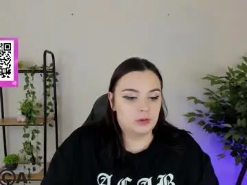 Chaturbate Live Sex Cam of mia_r0ss