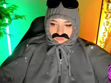 Chaturbate Live Sex Cam of mia_r0ss