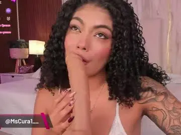 Chaturbate Best live sex cam show of miss_curazao