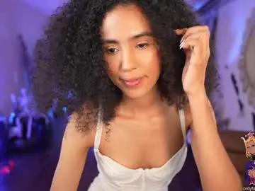 Chaturbate Live Sex Cam of amnie_