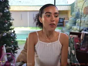 Chaturbate Live Porn of amnie_