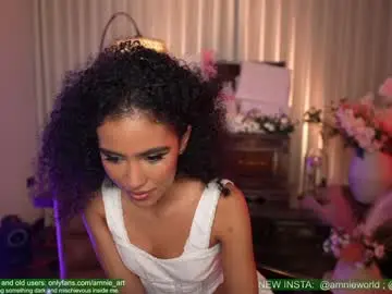 Chaturbate Watch Live Sex Cams of amnie_