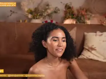 Chaturbate Sex Chat of amnie_