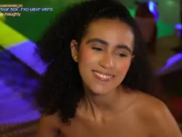 Chaturbate Sex Chat of amnie_