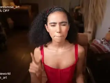 Chaturbate Free Porn Cam of amnie_