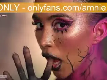 Chaturbate Adult Video Chat of amnie_