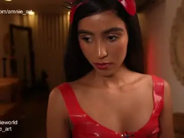 Chaturbate Best live sex cam show of amnie_