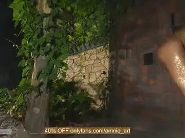 Chaturbate Live Porn of amnie_