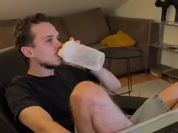 Chaturbate Free Porn Cam of daimon_hall