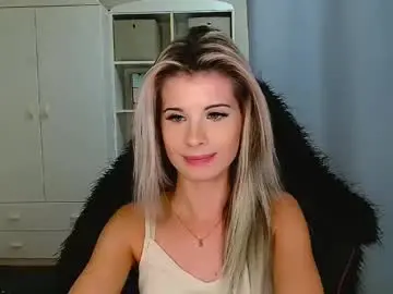 Chaturbate Adult Video Chat of kristineamore