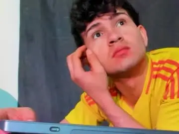 Chaturbate Live Sex Cam of leo183877