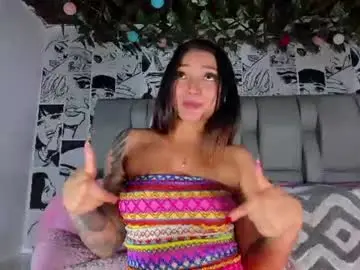 Chaturbate Watch Live Sex Cams of lucyrosse_
