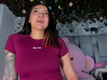 Chaturbate Sex Cam of lucyrosse_