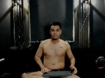 Chaturbate Sex Cam of mr_maximo