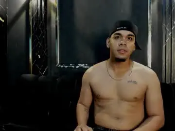 Chaturbate Watch Live Sex Cams of mr_maximo