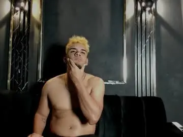 Chaturbate Free Porn Cam of mr_maximo