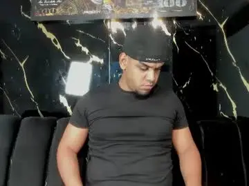 Chaturbate Sex Cam of mr_maximo