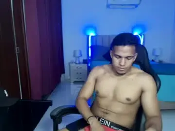 Chaturbate Free Live Porn of mr_maximo