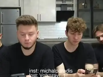 Chaturbate Live Sex Cam of alexxx_d