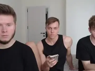 Chaturbate Live Sex Cam of alexxx_d