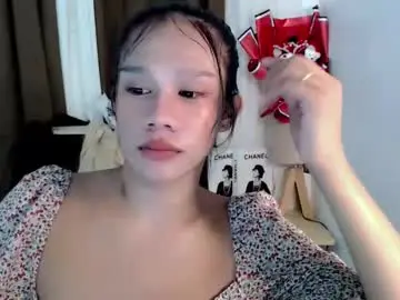 Chaturbate Live Sex Cam of divine_sawanta
