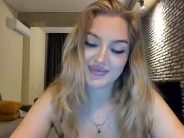 Chaturbate Free Porn Cam of hi_lina