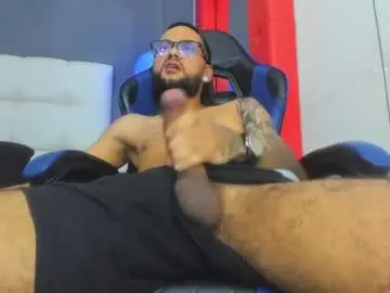 Chaturbate Adult Webcams of kylejoss30