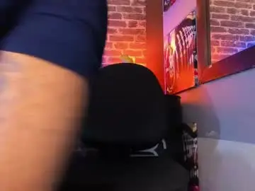 Chaturbate Adult Video Chat of kylejoss30