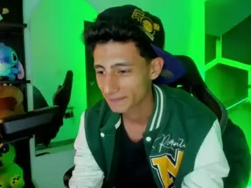 Chaturbate Best live sex cam show of maximo_romano