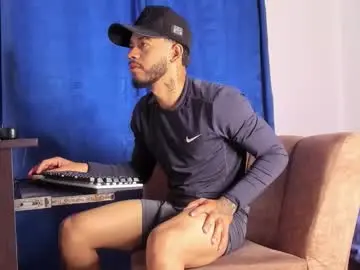 Chaturbate Live Sex of davide_daniels