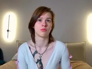 Chaturbate Live Sex of lorapuffs