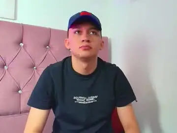 Chaturbate Live Sex Cam of nicoo_2036