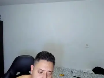 Chaturbate Live Sex Cam of diiego_xxx