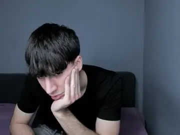 Chaturbate Watch Live Sex Cams of hotflirtyfella