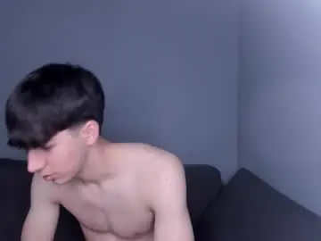 Chaturbate Free Porn Cam of hotflirtyfella