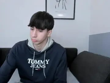 Chaturbate Watch Live Sex Cams of hotflirtyfella