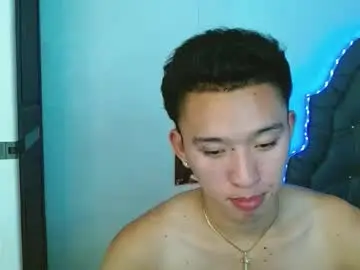 Chaturbate Live Sex Cam of iconicmateoxx