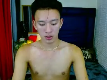 Chaturbate Live Sex Cam of iconicmateoxx