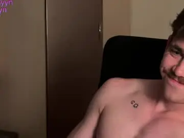 Chaturbate Best live sex cam show of luca_syn