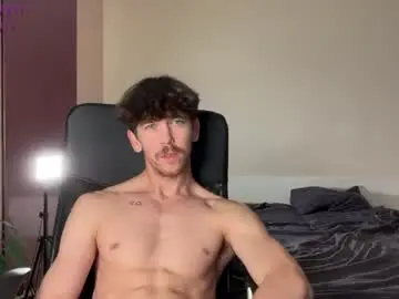 Chaturbate Live Sex Cam of luca_syn