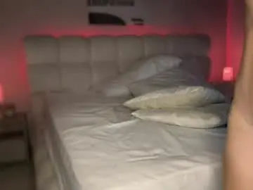 Chaturbate Live Porn of valery_and_dani_