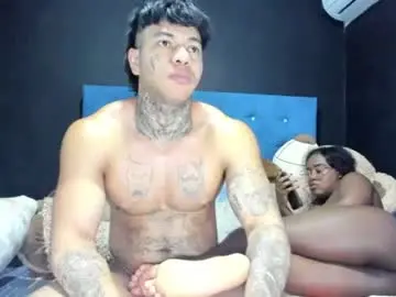 Chaturbate Live Sex Cam of alessia_hot1