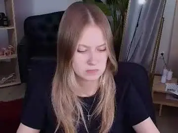 Chaturbate Live Sex Cam of evemundie