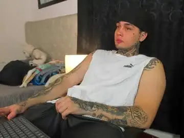 Chaturbate Live Porn of juan_alvarez18