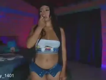 Chaturbate Live Sex Cam of june_bakerr