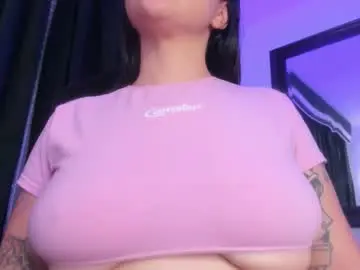 Chaturbate Live Sex Cam of linaresjesica