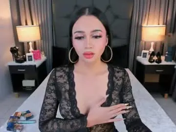 Chaturbate Nude Webcam of mia_mow