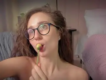 Chaturbate Watch Live Sex Cams of mira_kraviz